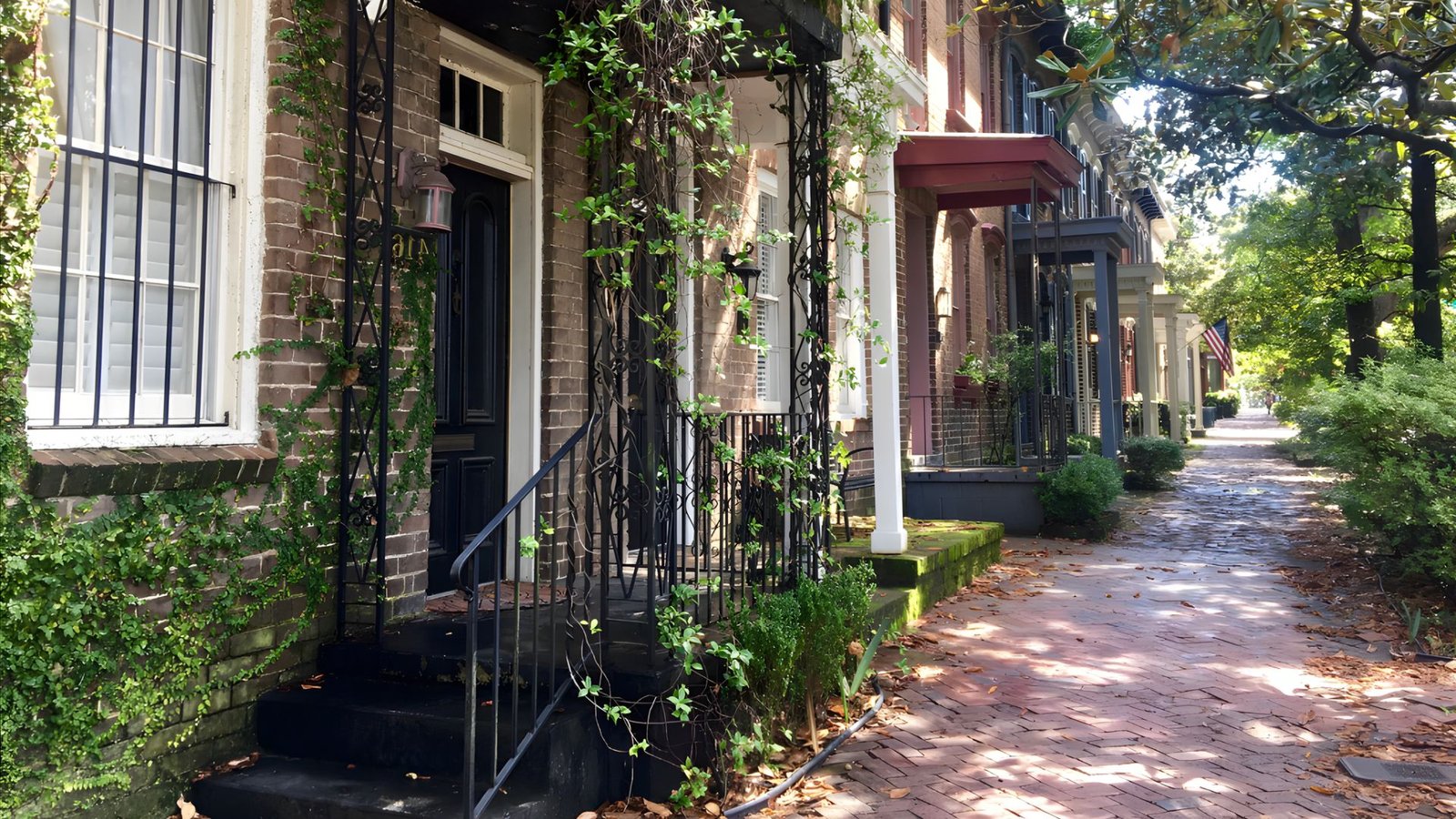 What Is the Prettiest Street in Savannah?
