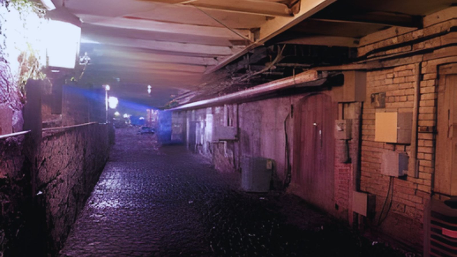 Avoid Shortcuts in Lanes & Alleys