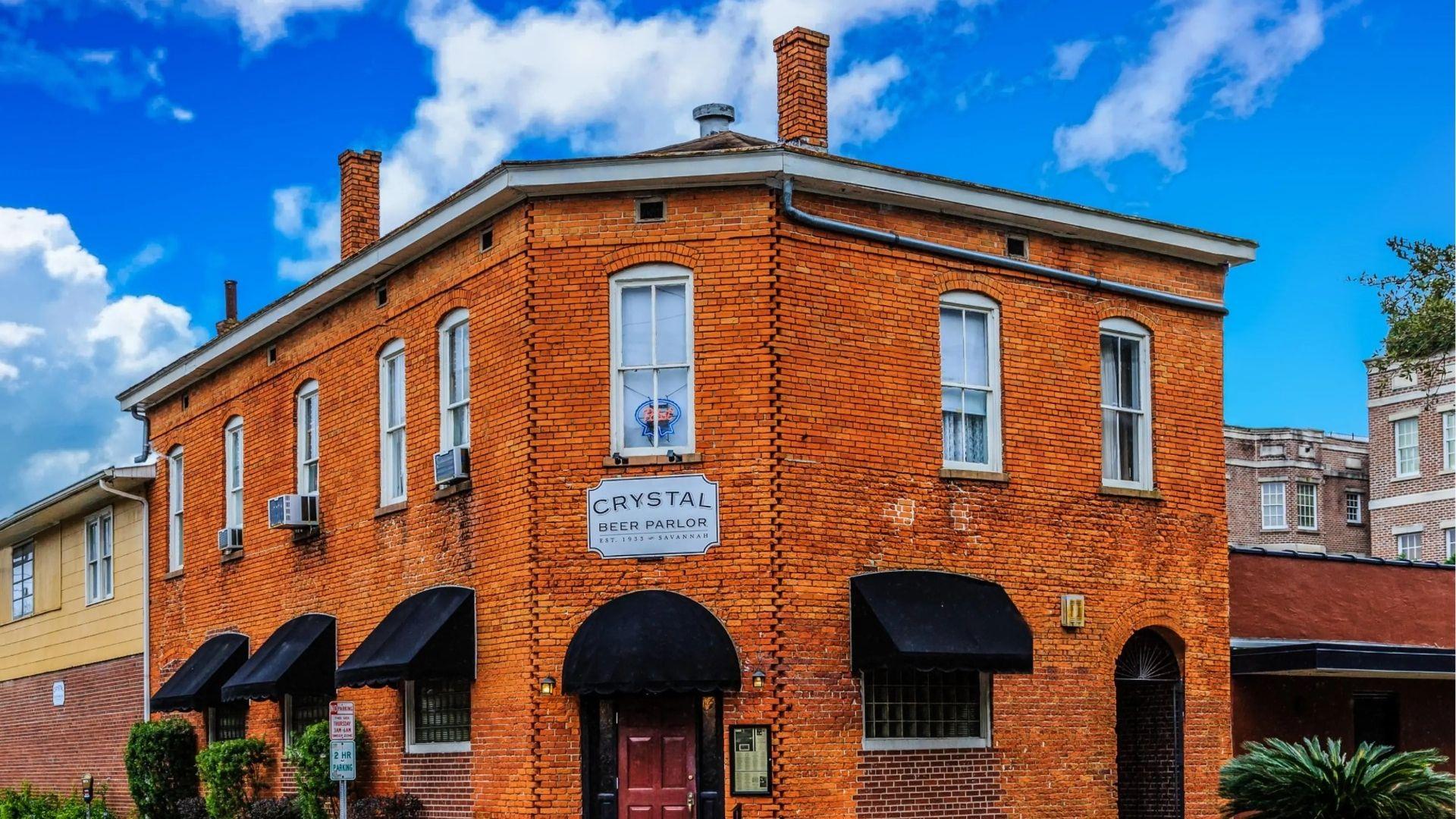 Historic Crystal Beer Parlor bar in Savannah