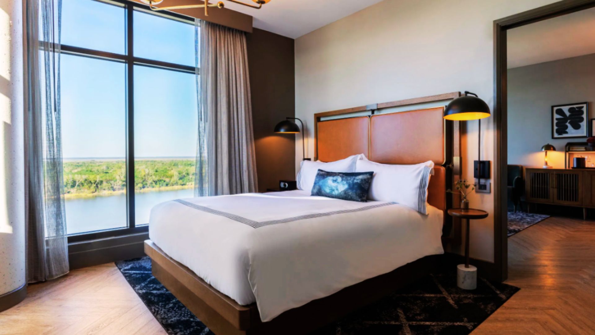 Boutique hotel near Savannah beach.