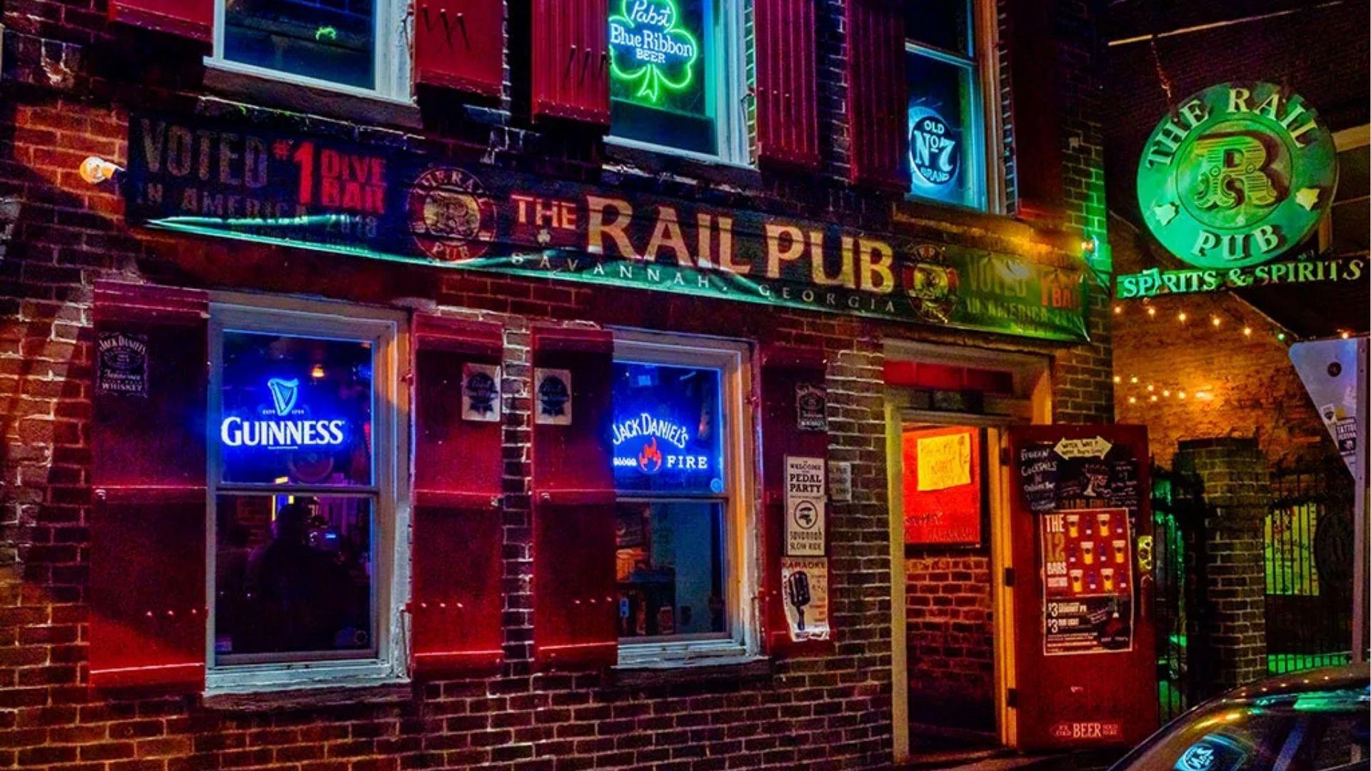 Historic Rail Pub in Savannah