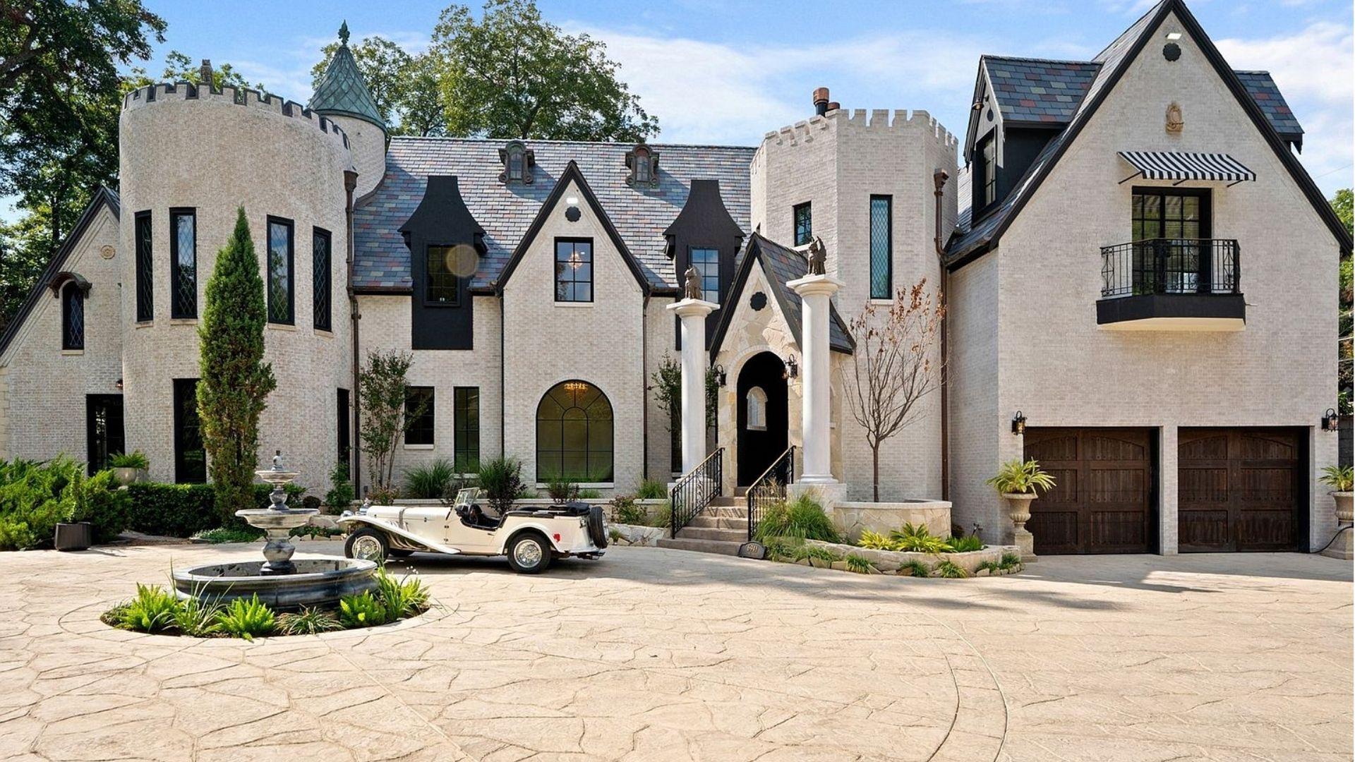IMAGE OF A HOUSE ON GASTON STREET
