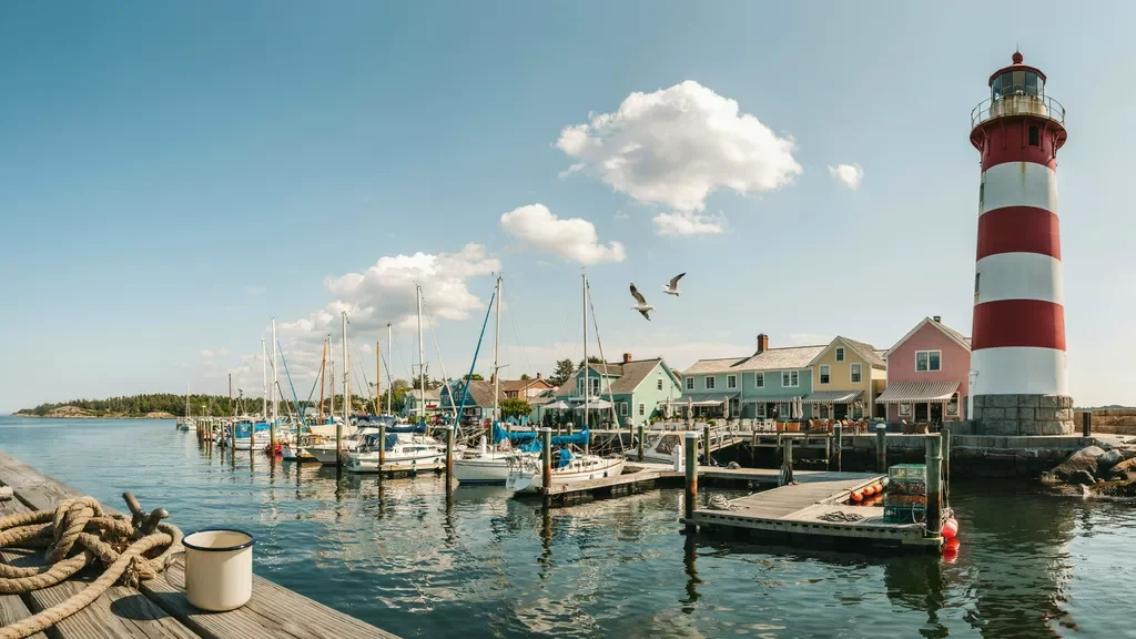 Harbour Town Lighthouse and marina on a sunny day.