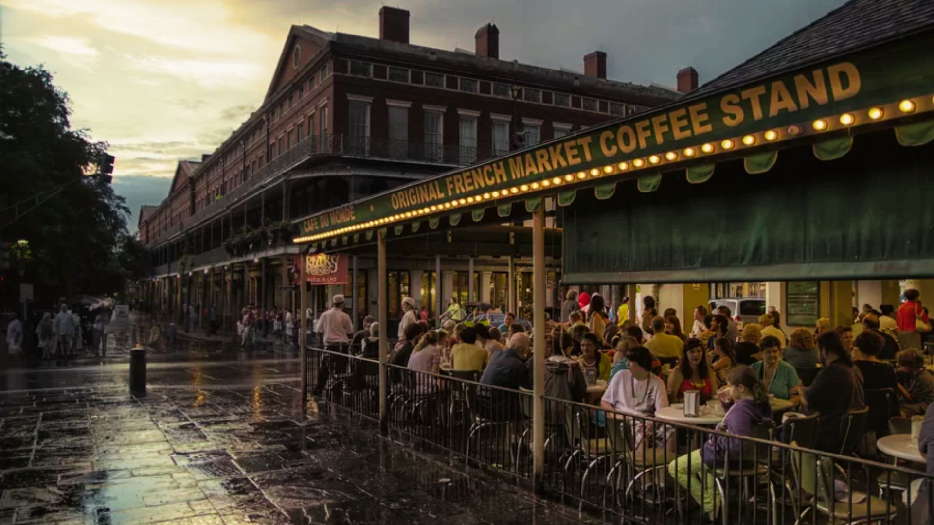picture of Café Du Monde.