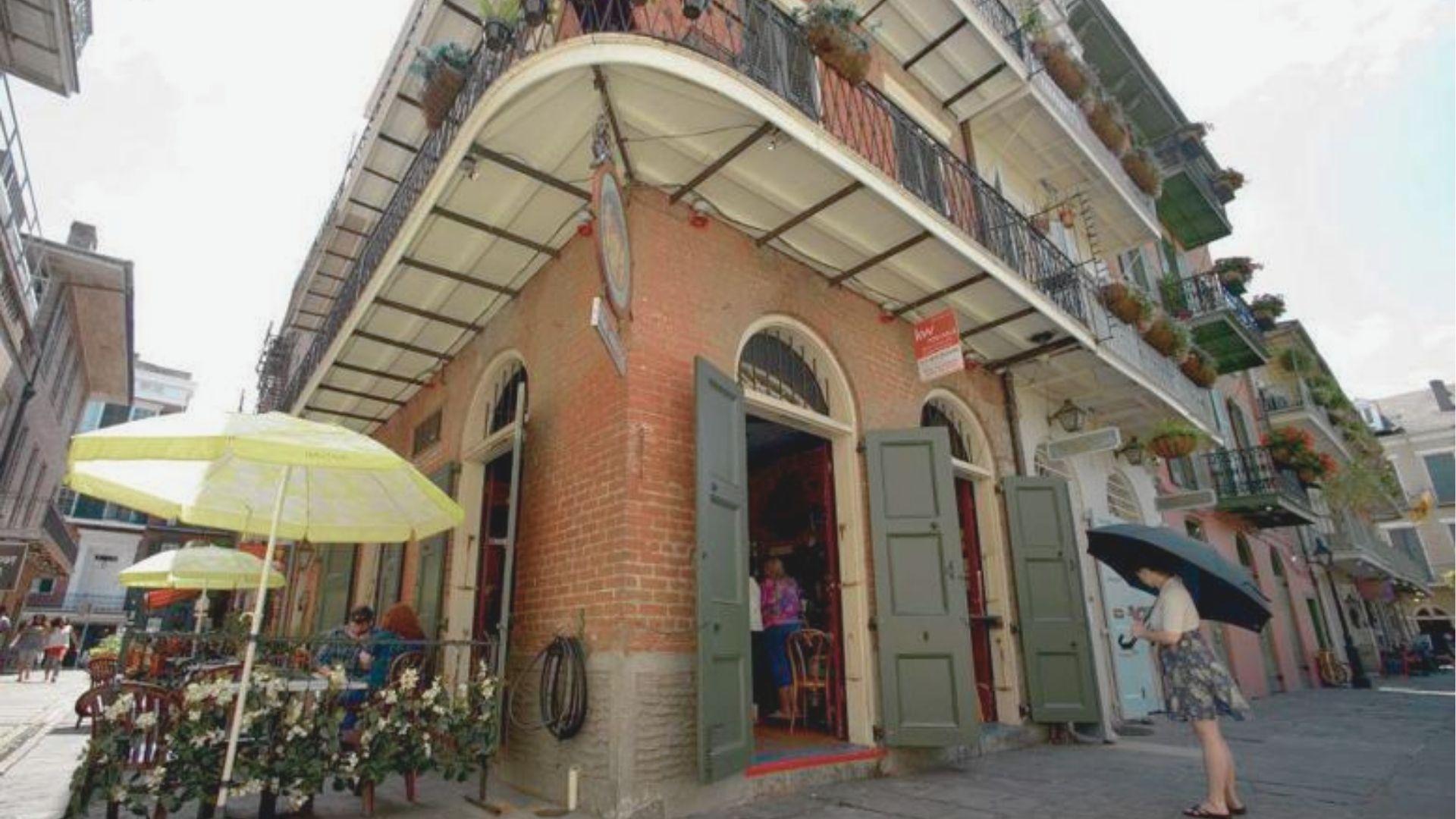 Tour the French Quarter by mule-drawn Royal Carriage past historic homes with ornate balconies.