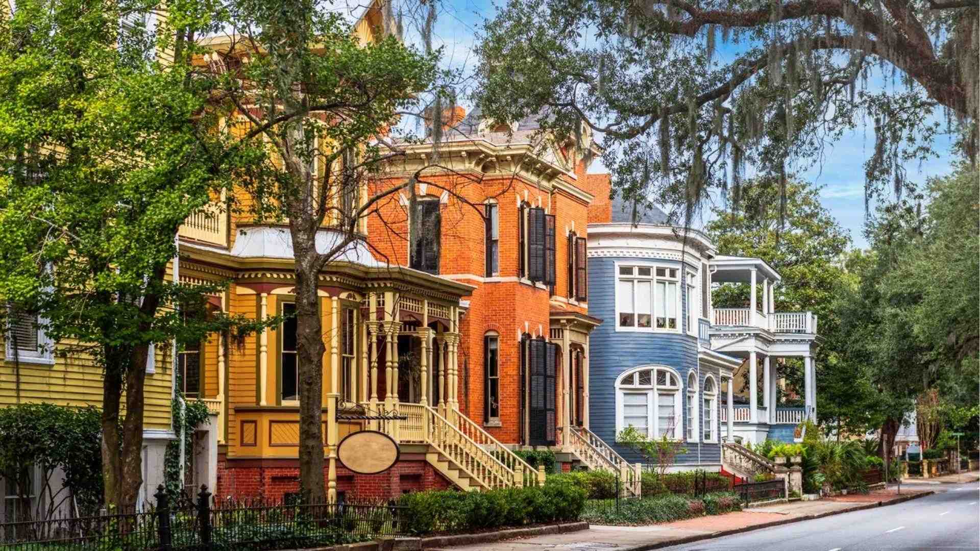 Colorful Visit Museums and Historic Homes in Savannah Historic District on sunny day