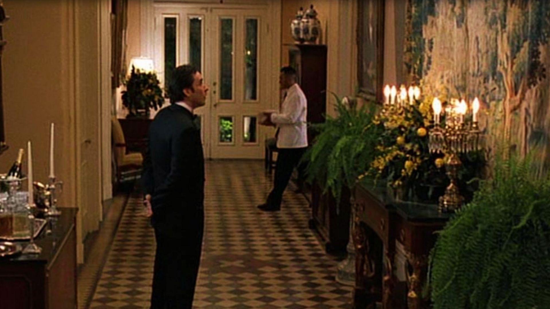 Midnight in the Garden of Good and Evil (1997) is one of the Famous Movies Filmed in Savannah, GA