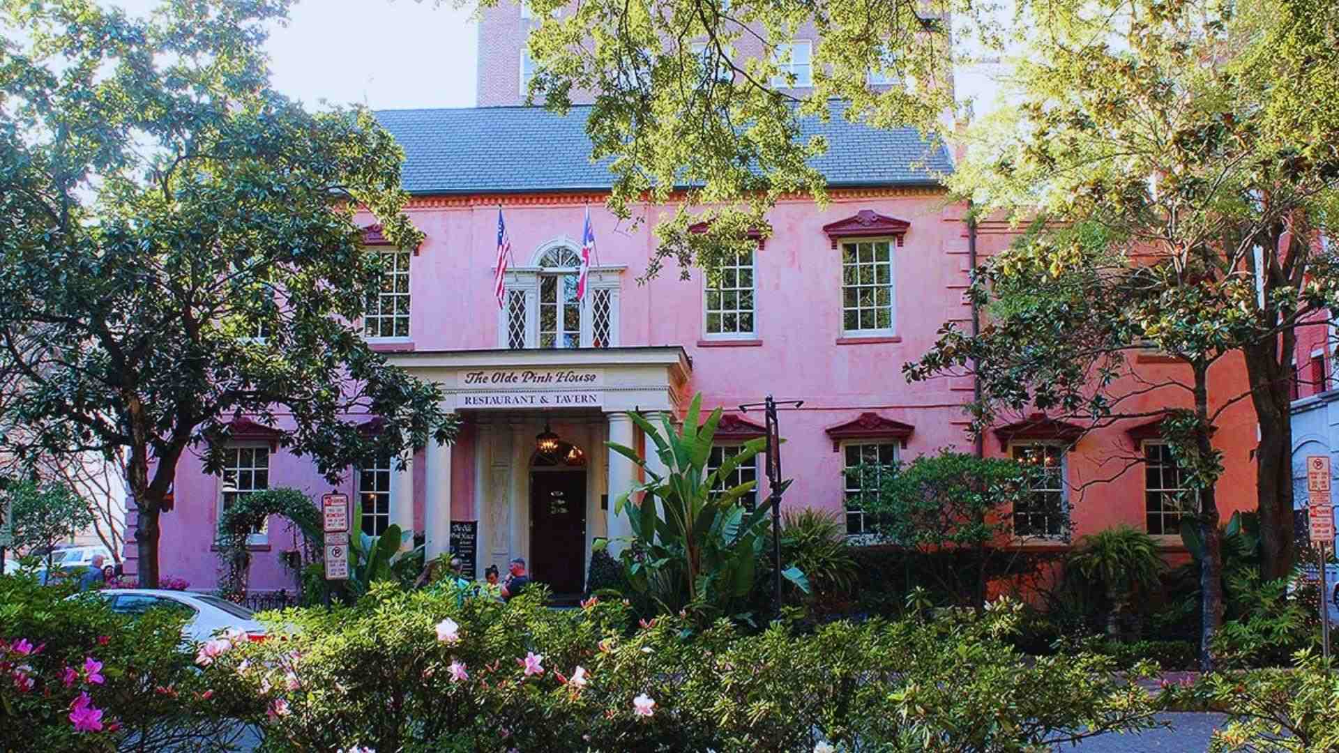 image of The Pink House in Savannah.