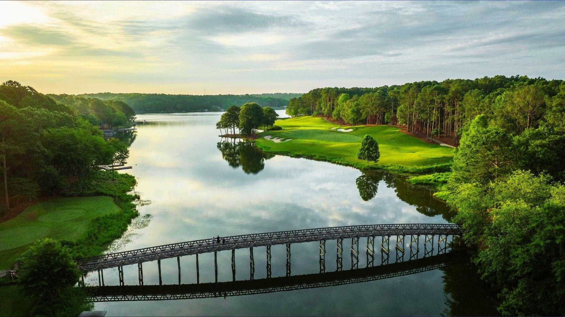 image showing the lush greenery at Lake Oconee.