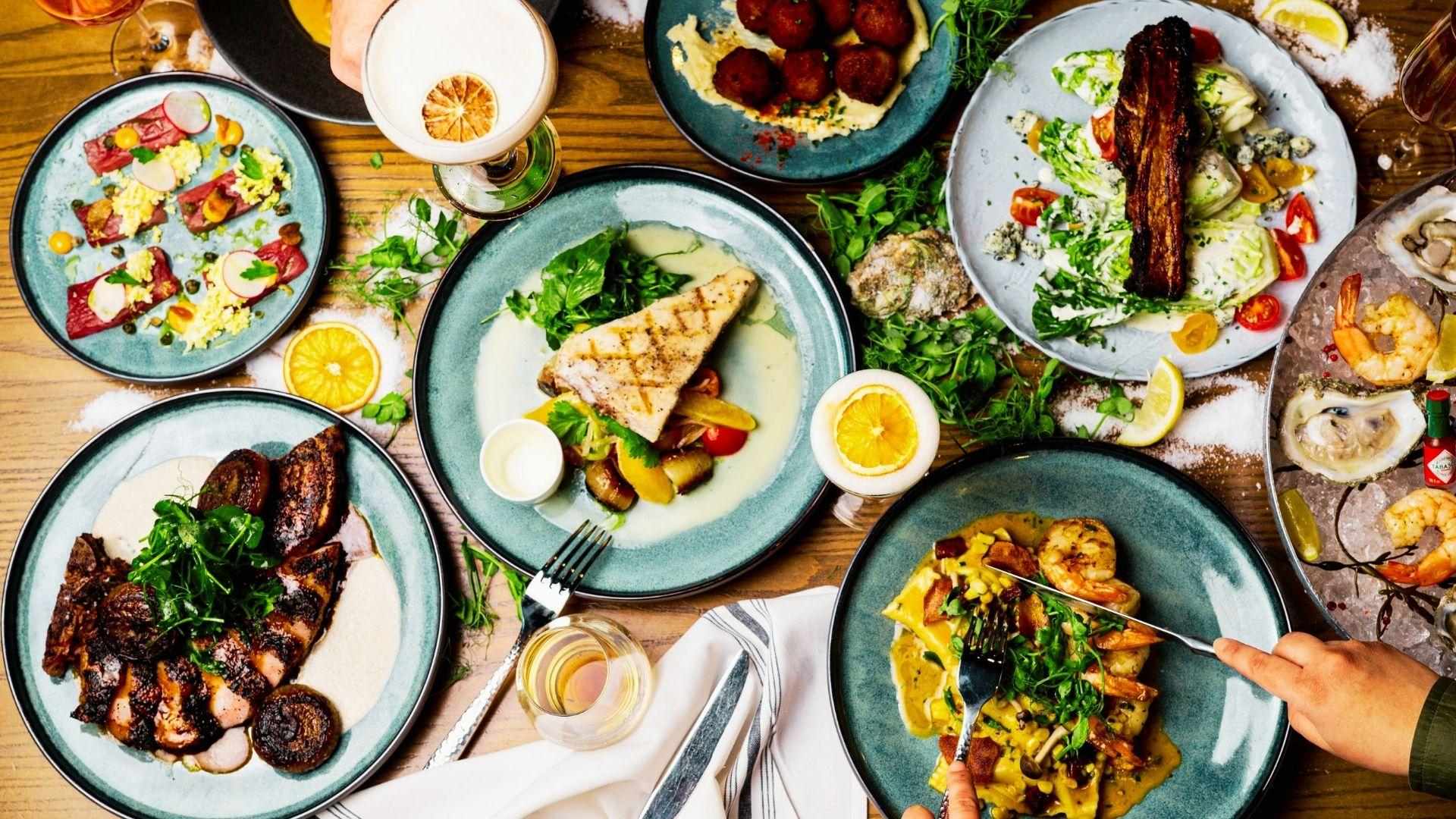 image showing some of the best dinner to try in Savannah.