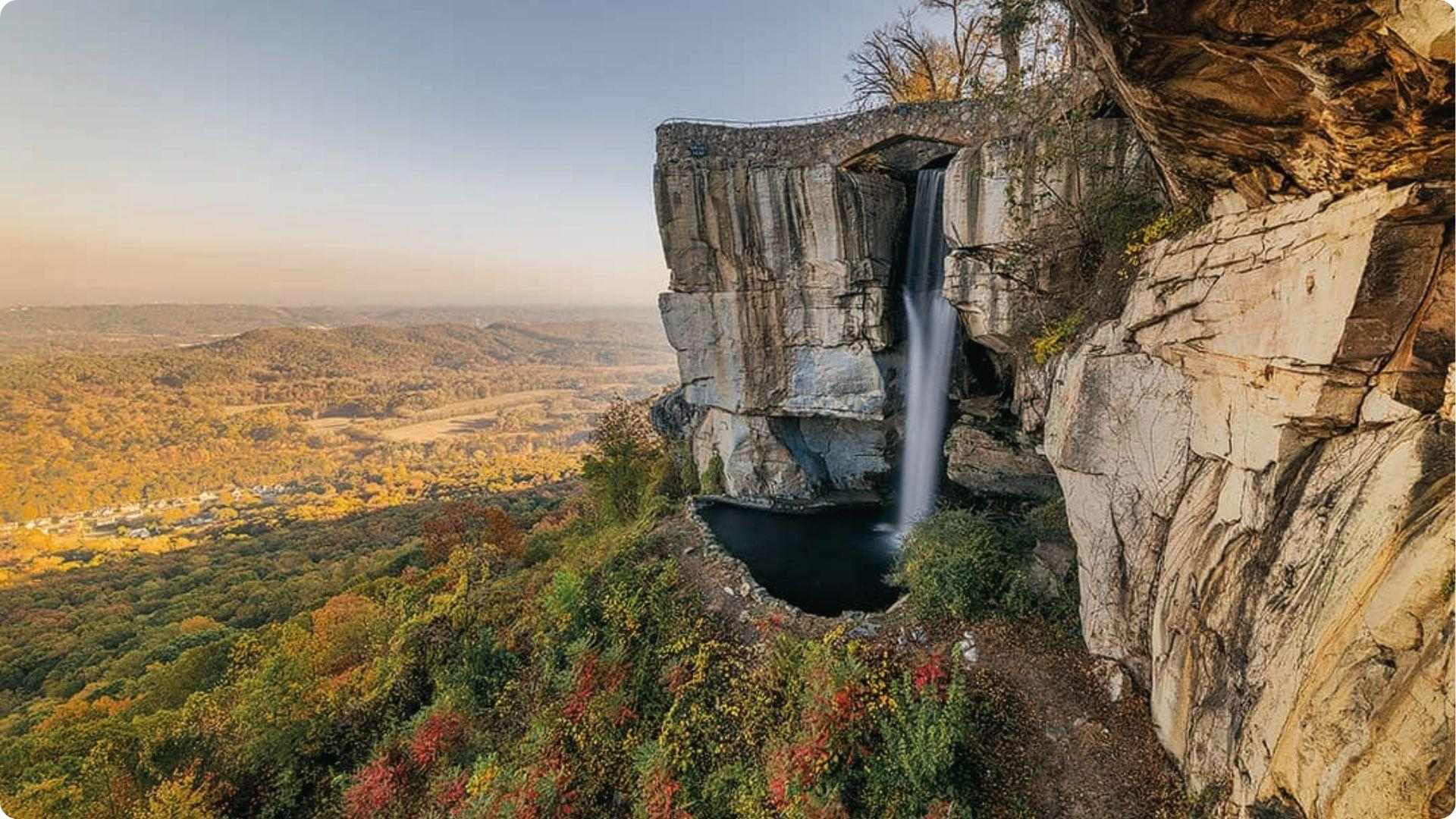Rock City Lovers Leap waterfall off Lookout Mountain cliff, stunning nature day trip near Atlanta.